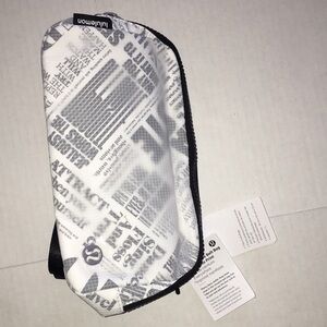 NWT Lululemon Everywhere Belt Bag | Manifesto Print | White Black | One Size